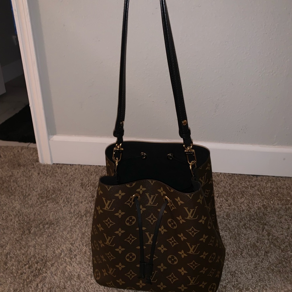Louis Vuitton NeoNoe